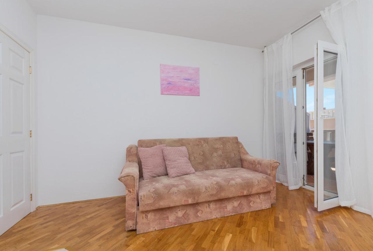Skiljini Dvori - Apartman มาคาร์สกา ภายนอก รูปภาพ